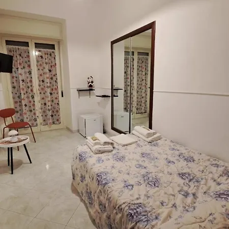 Maison d'hôtes Aurora E Dad Center Naples